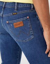 Wrangler Larston Męskie Spodnie Jeansowe Darkly Worn W18SD239W 112331093
